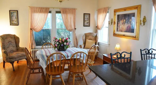Коттедж Alouette Beach Resort Economy Rooms