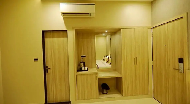 Standard famille chambre Pine Regency - Aravali's Peak view