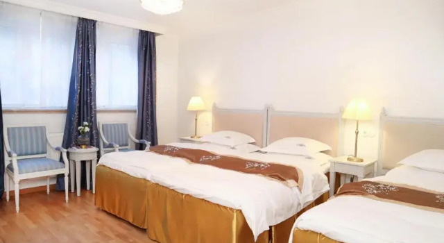 Трёхместный номер Superior Brommavik Hotel