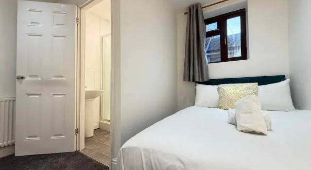 Ensuite Rooms Near Heathrow