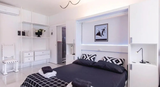 2 Bedroom Stunning Home In Roma, Забронировать Отель Отели Лацио с бассейном, Бассейн