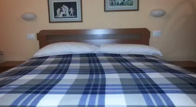 Il Nido delle Cicogne, Book Guesthouse Hotels in Goito with Parking, Parking