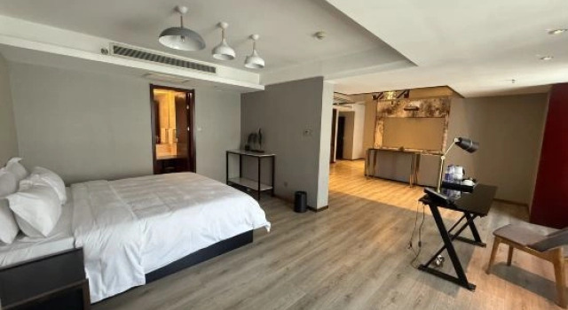 Семейный люкс с 2 комнатами YueJi Hotel