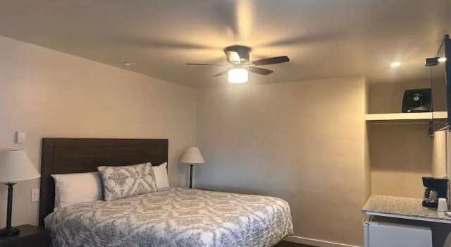 Номер Comfort Lee Vining Motel