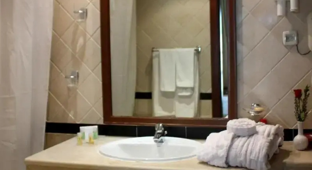 Номер Standard Hôtel Résidence Le Consul