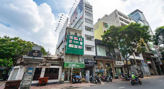 Cabana Hotel Sai Gon, Забронировать Отель Отели Хошимина с парковкой, рядом с Ho Chi Minh City Hall, Парковка