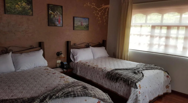 Hosteria Casa Grande, Забронировать Отель Отели Гуалакео с завтраком, Завтраки