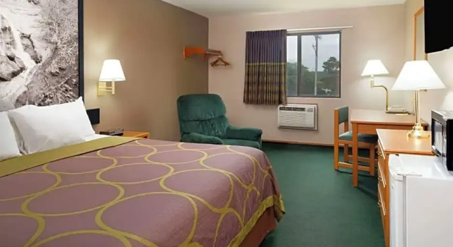 Номер Standard Super 8 by Wyndham Omaha NE