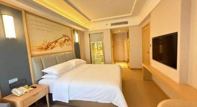Люкс Deluxe Vienna Hotel（Chengdu University of Petroleum Subway Station）
