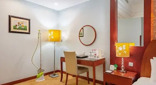Люкс Deluxe Wan Li Duo Hotel (Mingshu)