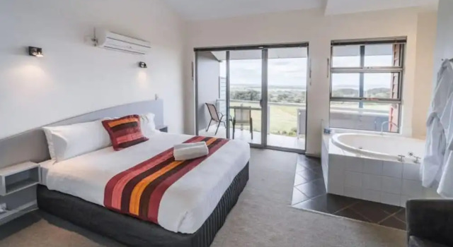 Апартаменты Superior с 3 комнатами с балконом и с видом на океан Cosy Corner Sea View Apartments
