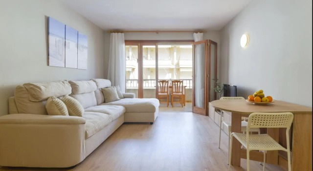 APARTAMENTO A 200 M DEL PUERTO, bonanza 15 1C, Book Apartment Ses Salines Majorca