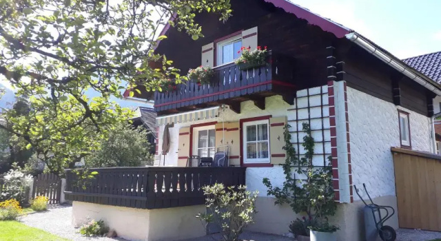 Коттедж Knusperhaus