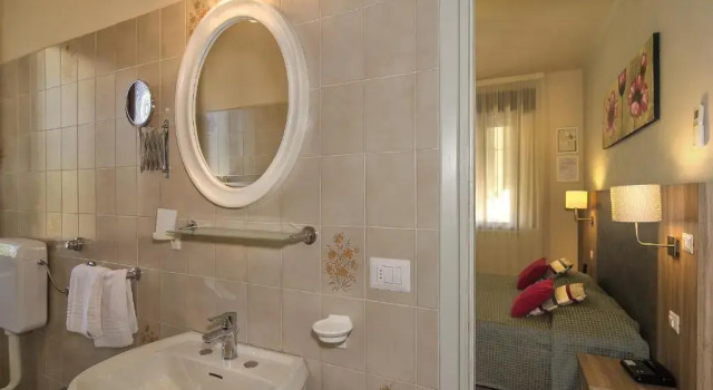 Трёхместный номер Standard Hotel Giardino