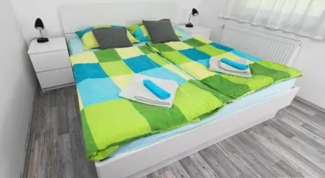 Emerald Soca Apartment, Book Lejlighed Hoteller i Tolmin med parkering, Parkering