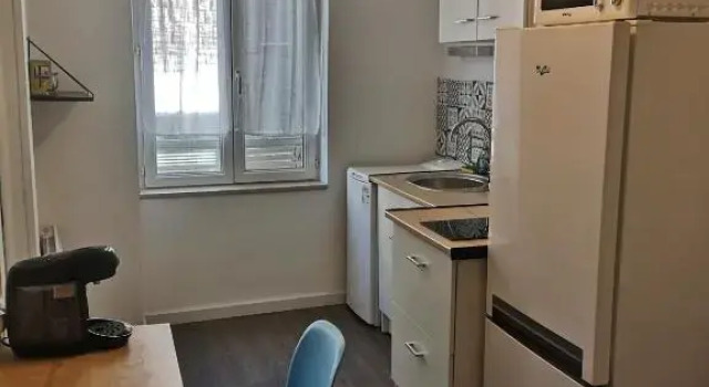 Appartement entier 35M2 Avenue Emile Zola, Prenota Appartamento Hotel a Aquitania con parcheggio, Parcheggio