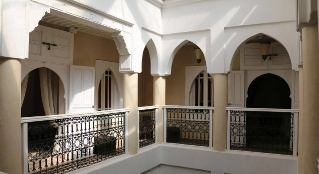 RIAD AWINATI Location Privatisée , Piscine a jets, Petit déjeuner et magnifique Rooftop avec vue a 360, Забронировать Отель СПА-отели Марракеш-Тенсифт-Эль-Хауз, SPA-услуги