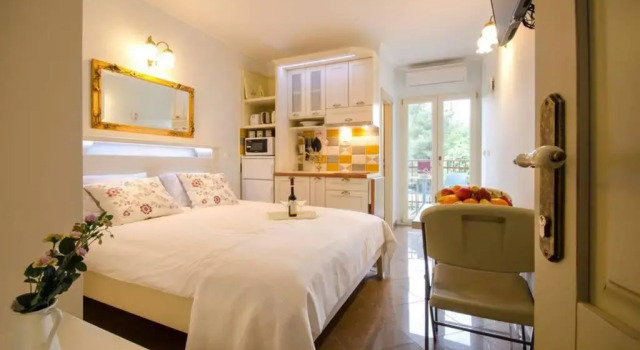 Studio Centener Rustico Gold, Забронировать Отель Ровинь Rovinj Riviera