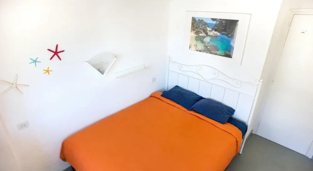 Apartment With one Bedroom in Platja D'aro, With Wonderful sea View, E, Rezerwuj Apartament Hotele w Gironès z parkingiem, Parking