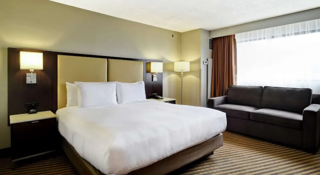 Двухместный номер Standard с красивым видом из окна DoubleTree by Hilton Pleasanton at The Club