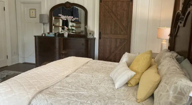 Люкс Standard Hilo Bay Oceanfront Bed and Breakfast