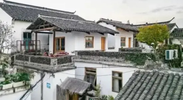 Picking up the light in the alley  Homestay, Varaa Hotelli Shanghai Shanghai