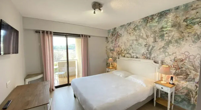 Двухместный номер Superior с балконом camping le Vieux Colombier