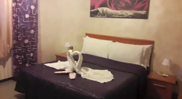 Sabrina Airport, Book Hotel Hoteller i Lazio Coast med parkering, Parkering