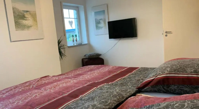 Ferienoberwohnung in Villa Pesca, Забронировать Вилла Клоппенбург 