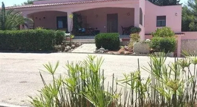Villetta Pantanagianni Alto Salento, Забронировать Отель Каровиньо Долина Итрии
