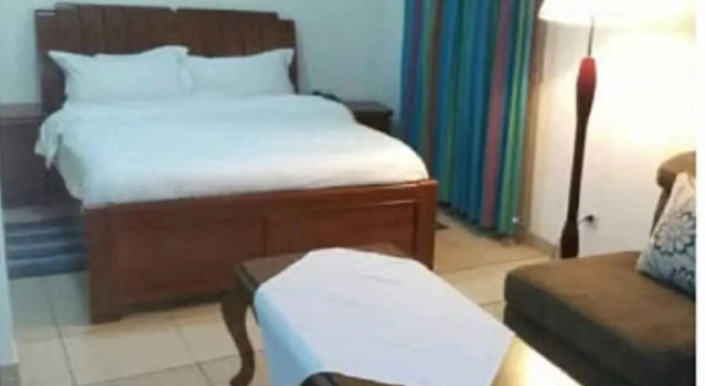 Hotel Du Littoral, Забронировать Отель Отели Порт-Жантиль 3 звезды, 3*