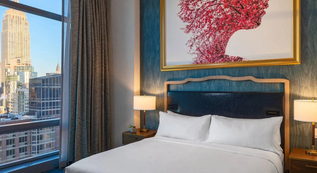 Двухместный люкс Accessible Executive с балконом Renaissance New York Chelsea Hotel