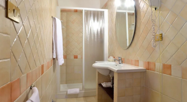 Четырёхместный номер Standard Hotel Ristorante Dante