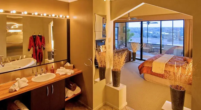 Вилла Luxury Riverview Rise Retreats
