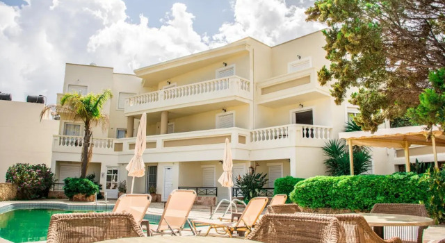 Villa Aphrodite Hotel Apartments Studios by Estia
