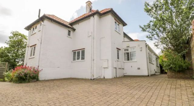 Stakesby House Apartment 1, Забронировать Апартаменты/квартира Апартаменты Йоркширских вересковых поля, Апартаменты/квартира