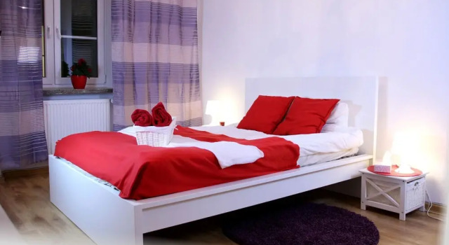 Old town bed & breakfast, Забронировать Отель Отели Варшавы 3 звезды, рядом с Ратуш Арсенал, 3*