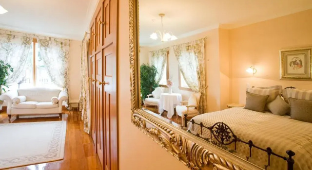 McHardy Lodge, Забронировать Отель Отели Нейпир с бассейном, Бассейн
