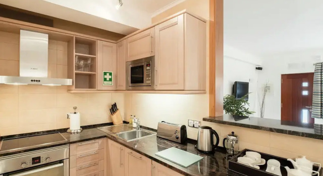 Wonderful Apartment in Lagos with Hot Tub, Varaa Huoneisto Lagos Albufeira
