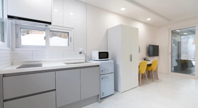 Habitación doble Premier 1 dormitorio con balcón Hongcheon toliaigeullaemping