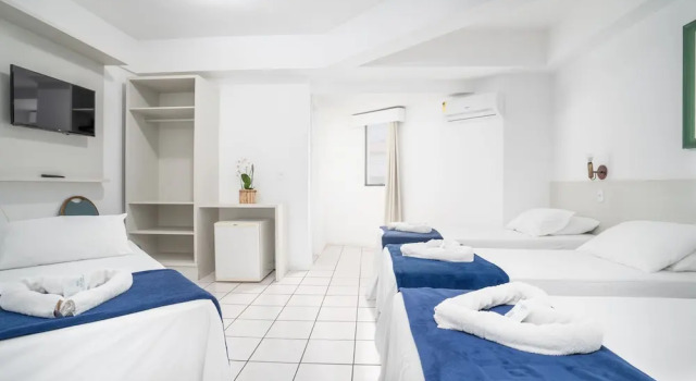 Четырёхместный номер Standard Boulevard Central Canasvieiras Hotel