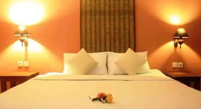 Villa Roca Layung, Buchen Sie Villa Villen in Carita, Villa