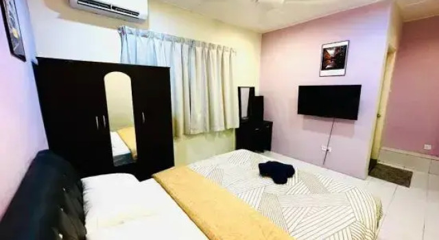 Corner Lot Taman Bahagia Batu 7 ( 2Minutes to Airport), Rezervovat Hotel Sandakan Sabah