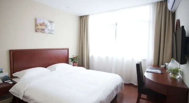 Люкс GreenTree Inn Anhui Hefei Lujiang Yulongwan Express Hotel