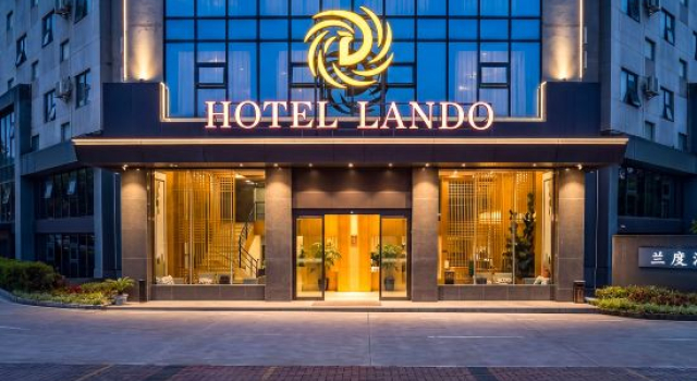 Hotel Lando