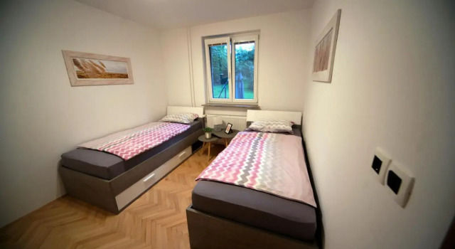 Apartment Arh, Prenota Appartamento Hotel a Gorenjska con parcheggio, Parcheggio