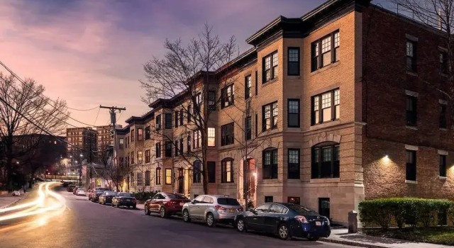 Maverick Suites at 89 Marion, Забронировать Апарт-отель Бруклин Boston Metropolitan Area