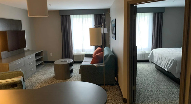 Двухместный люкс c 1 комнатой Candlewood Suites - Lebanon by IHG