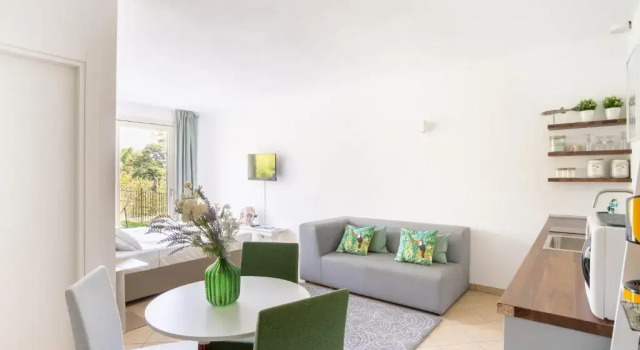 Апартаменты Como Lake Nest - Studio with garden