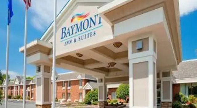 Holiday Inn Express East Windsor, Buchen Sie Hotel East Windsor Connecticut